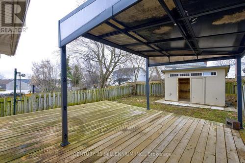 15 Northview Heights Drive, Cambridge, ON - Outdoor With Deck Patio Veranda With Exterior