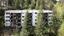 1510 Nickelplate Road Unit# 208 Rossland, BC V0G 1Y0