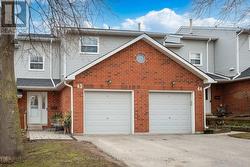 43 - 2065 AMHERST HEIGHTS COURT Burlington, ON L7P 4S1