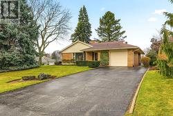 890 FALCON BOULEVARD Burlington, ON L7T 3B7