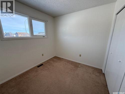 970 Larson Crescent, Eston, SK - Indoor Photo Showing Other Room