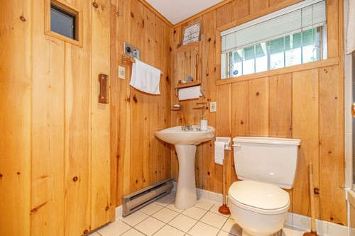Salle de bains - 20 Ch. Poupart, Ivry-Sur-Le-Lac, QC 