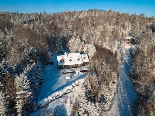 Face arrière - 20 Ch. Poupart, Ivry-Sur-Le-Lac, QC 