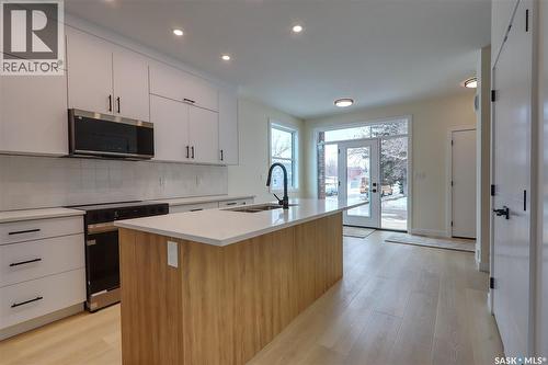 2475 Mcara Street, Regina, SK - Indoor Photo Showing Kitchen With Double Sink