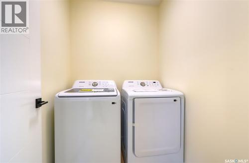 2475 Mcara Street, Regina, SK - Indoor Photo Showing Laundry Room