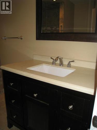 1437 Argyle Street, Regina, SK - Indoor Photo Showing Bathroom