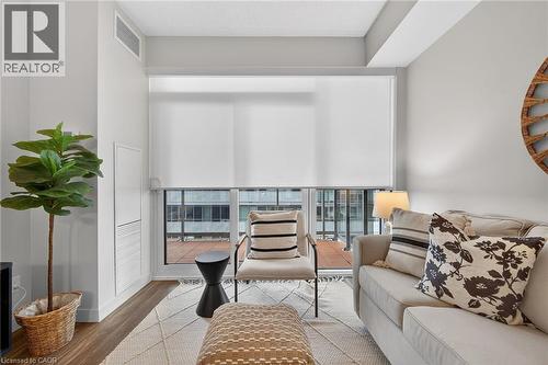 Remote Control Blinds offer privacy with ease - 2081 Fairview Street Unit# 1402, Burlington, ON - Indoor