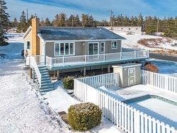 16 Seaview Lane Main-À-Dieu, NS B1C 1Z2