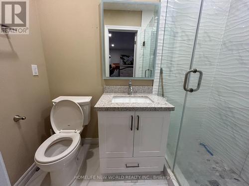 38 Cedarcroft Boulevard S, Toronto, ON - Indoor Photo Showing Bathroom
