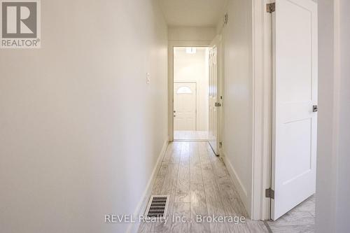 325 Grantham Avenue, St. Catharines (Carlton/Bunting), ON - Indoor Photo Showing Other Room