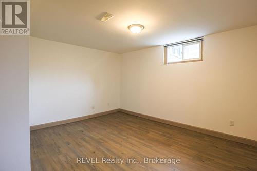 325 Grantham Avenue, St. Catharines (Carlton/Bunting), ON - Indoor Photo Showing Other Room
