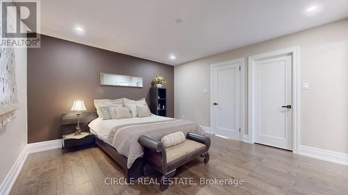 5351 Forest Ridge Drive, Mississauga, ON - Indoor Photo Showing Bedroom