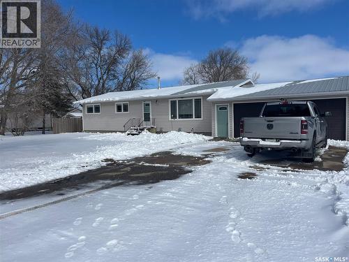333 7Th Street, Alameda, SK - Outdoor