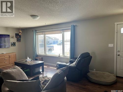 333 7Th Street, Alameda, SK - Indoor