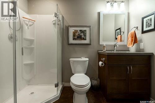 330 Pobran Crescent, Saskatoon, SK - Indoor Photo Showing Bathroom