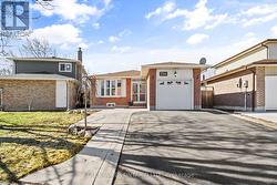704 COULSON AVENUE Milton, ON L9T 4J4