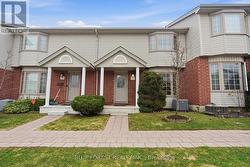 58 - 70 CHAPMAN COURT London North (North I), ON N6G 4Z4