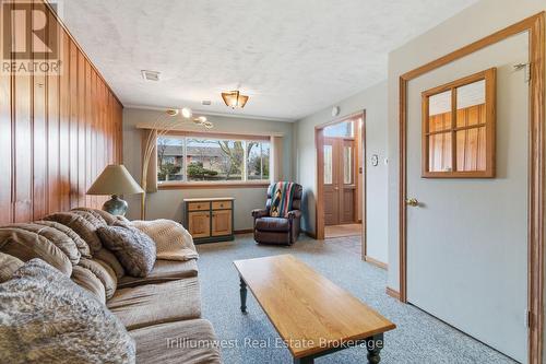 135 Burbank Road, Kitchener, ON - Indoor Photo Showing Other Room