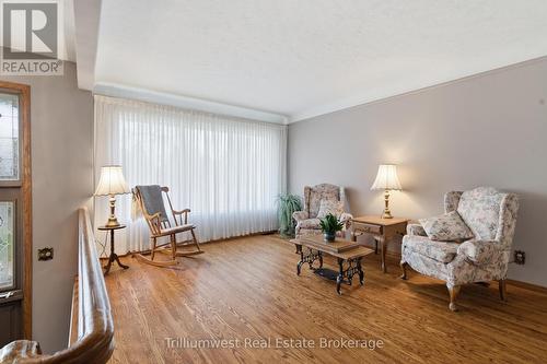 135 Burbank Road, Kitchener, ON - Indoor