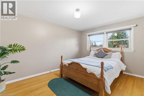 Bedroom featuring light wood-style floors - 135 Burbank Road, Kitchener, ON - Indoor Photo Showing Bedroom