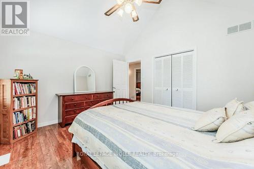 219 Corrie Crescent, Waterloo, ON - Indoor Photo Showing Bedroom