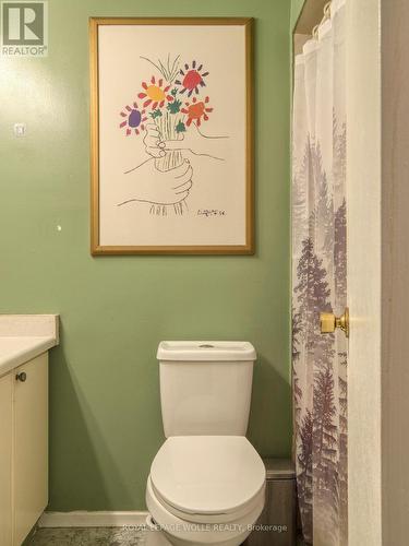 44 Breckenridge Drive, Kitchener, ON - Indoor Photo Showing Bathroom