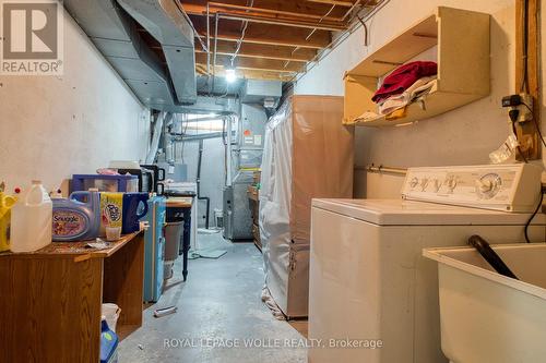 44 Breckenridge Drive, Kitchener, ON - Indoor Photo Showing Laundry Room