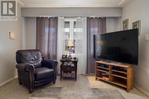 44 Breckenridge Drive, Kitchener, ON - Indoor