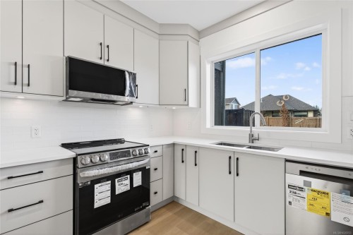 3-704 Beaver Creek Blvd, Campbell River, BC 