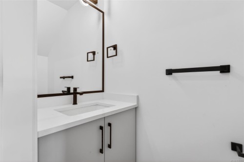 3-704 Beaver Creek Blvd, Campbell River, BC 