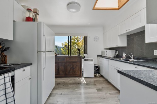 5211 Sooke Rd, Sooke, BC 