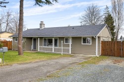 246 Cedar St Parksville, BC V9P 1J1