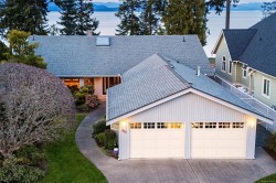 876 Gaetjen St  Parksville, BC V9P 1A6