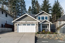 2504 West Trail Crt Sooke, BC V9Z 1P3