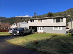 181 Boston Rd Tahsis, BC V0P 1X0