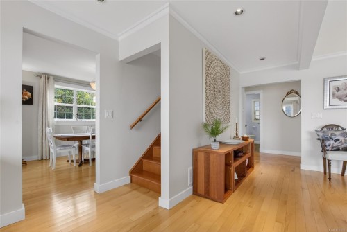 319 Chemainus Rd, Ladysmith, BC 