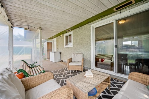 483 Pritchard Rd, Comox, BC 