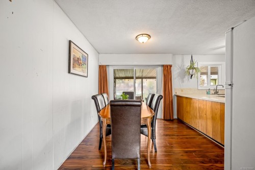 483 Pritchard Rd, Comox, BC 