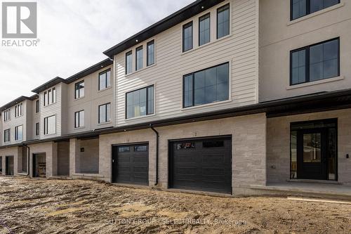 4 - 233 UPPER QUEEN STREET  Thames Centre (Thorndale), ON N0M 2P0