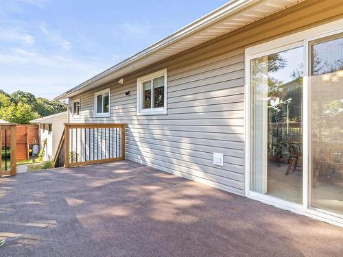 55 Oakmount Drive, Bedford, NS 
