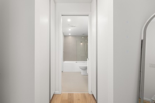 Closet - 123-585 Av. Glengarry, Mont-Royal, QC - Indoor