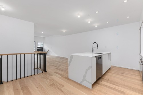 Kitchen - 123-585 Av. Glengarry, Mont-Royal, QC - Indoor Photo Showing Kitchen