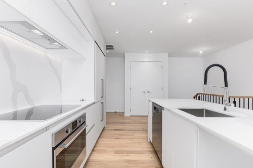 Kitchen - 123-585 Av. Glengarry, Mont-Royal, QC - Indoor Photo Showing Kitchen