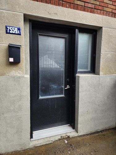 Entry - 7559A Av. Wiseman, Montréal (Villeray/Saint-Michel/Parc-Extension), QC - Outdoor