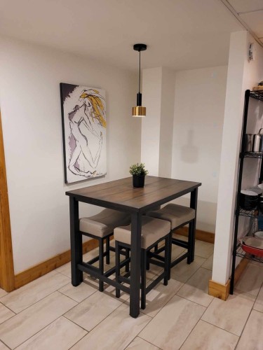 Dining Room - 7559A Av. Wiseman, Montréal (Villeray/Saint-Michel/Parc-Extension), QC - Indoor Photo Showing Dining Room