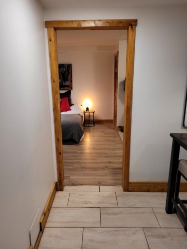 Master Bedroom - 7559A Av. Wiseman, Montréal (Villeray/Saint-Michel/Parc-Extension), QC - Indoor Photo Showing Other Room