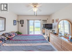 Bedroom - 