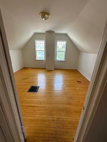 523 Furby St, Winnipeg, MB 