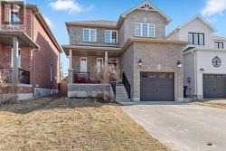 103 LOCKERBIE CRESCENT Collingwood, ON L9Y 0Y8