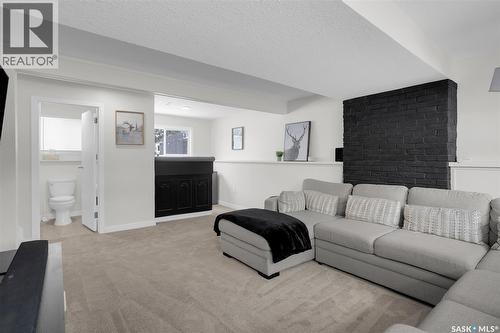 283 David Knight Crescent, Saskatoon, SK - Indoor